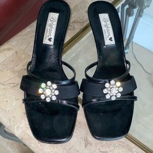 Brighton Twyla Black Kitten Heels Size 8 1/2 - EUC - Brighton Twinkle Hardware